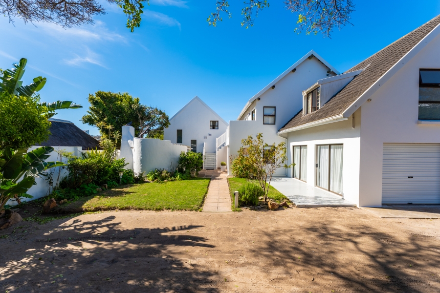 7 Bedroom Property for Sale in St Francis Bay Village Eastern Cape